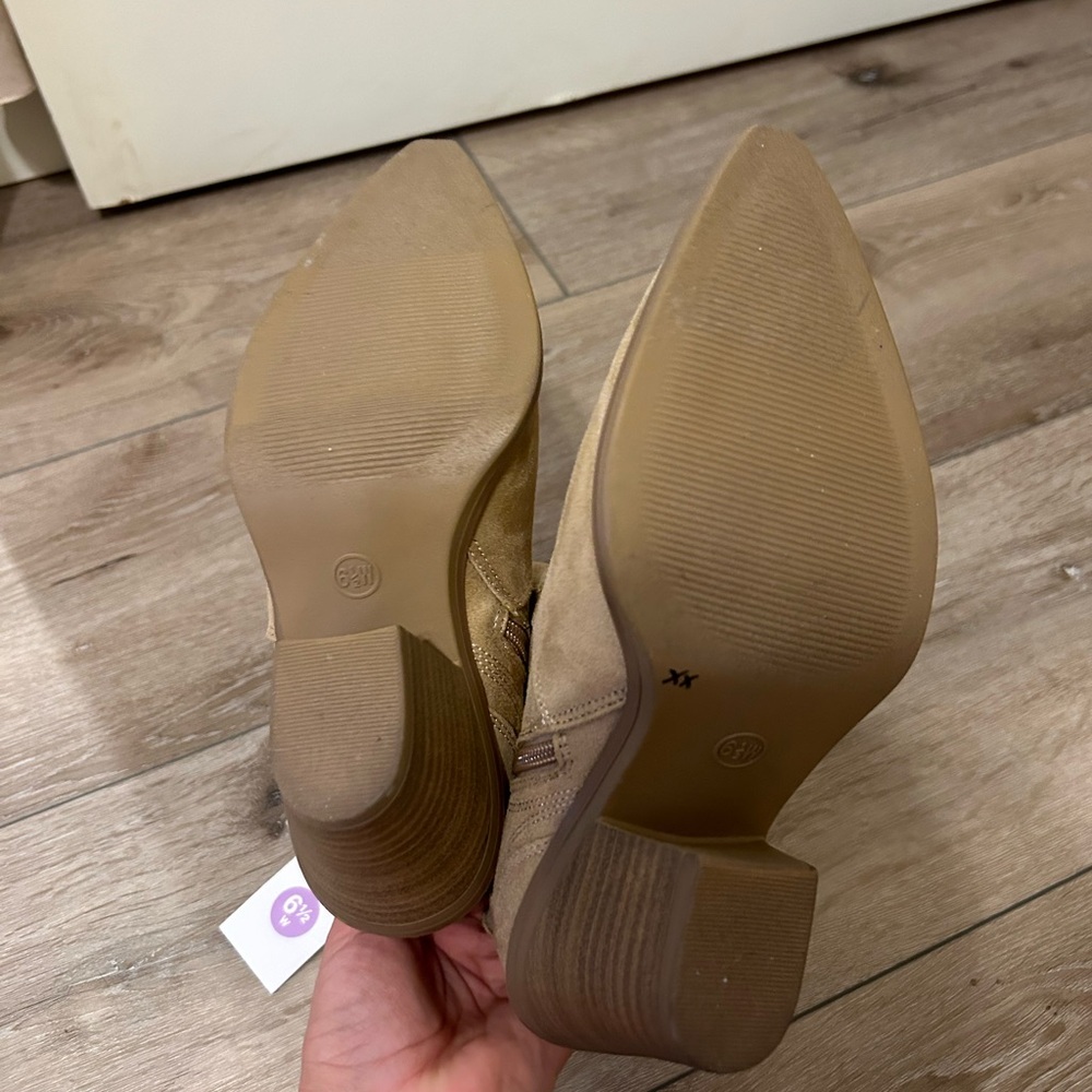 Western Booties - Picture 5 of 5